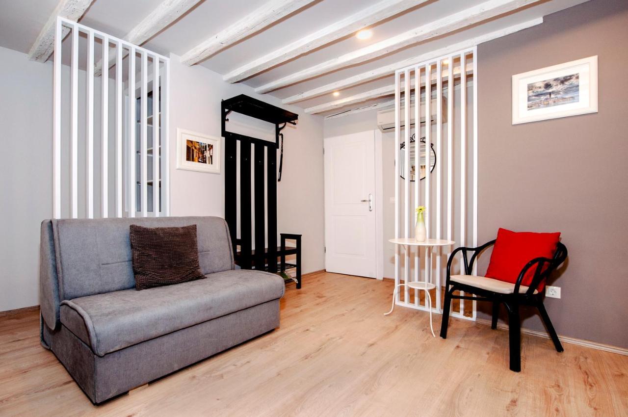 Apartments Carera 42 Rovinj Extérieur photo