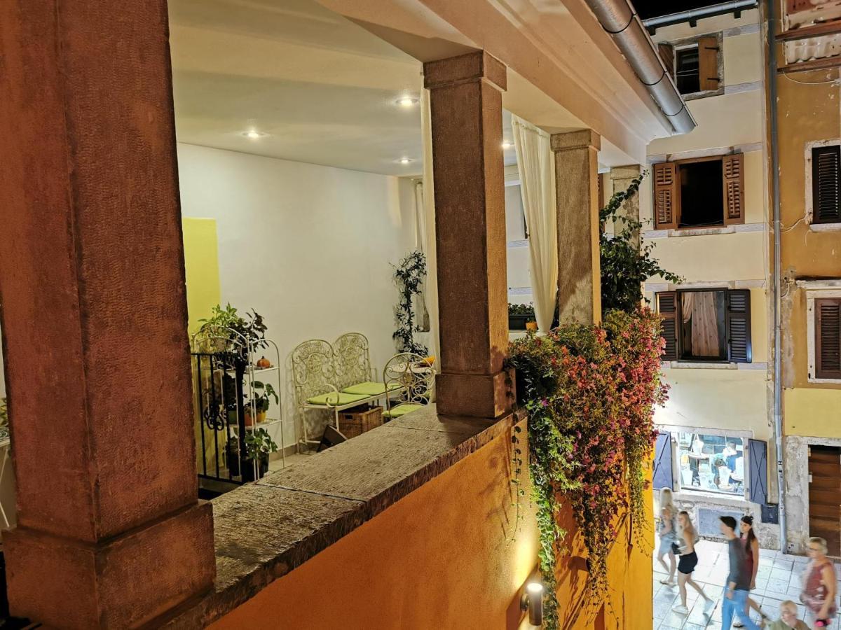 Apartments Carera 42 Rovinj Extérieur photo
