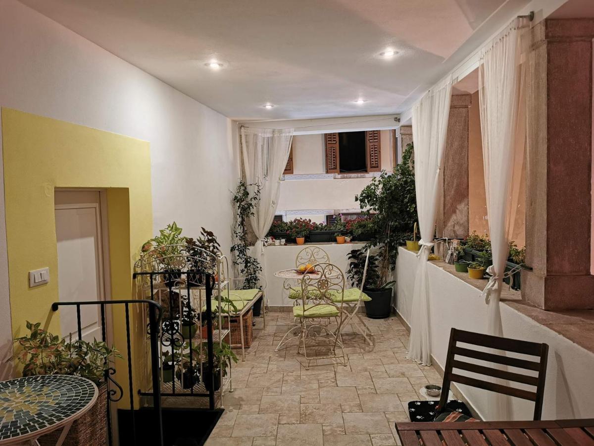 Apartments Carera 42 Rovinj Extérieur photo